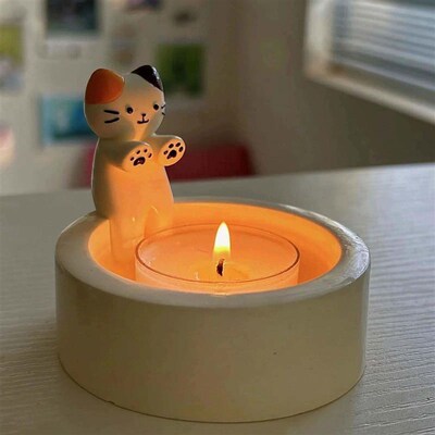 Cute Cat Candlestick Creative Aromatherapy Candle Holder Des