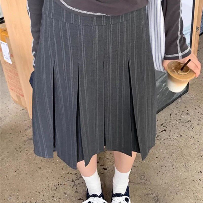 微胖大码灰色条纹半身裙女夏季高腰显瘦a字中裙设计感西装百褶裙