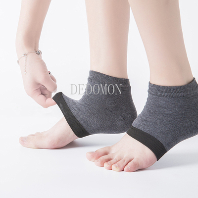 2PCS Gel Heel Socks Moisturing Spa Gel Socks Feet Care Crack