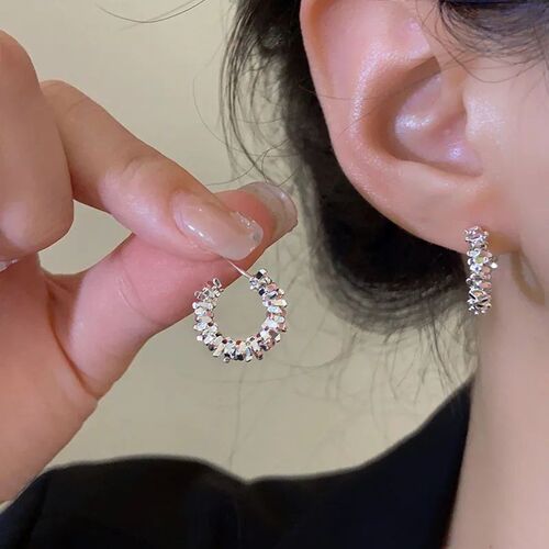 2023 New Fashion rend Unique Design Elegant Exquisite Irregu