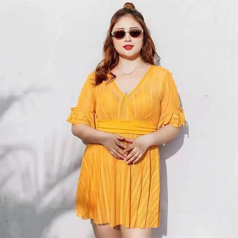 Large Size Swimsuit New Summer Belly Covering Slimming Conse图片