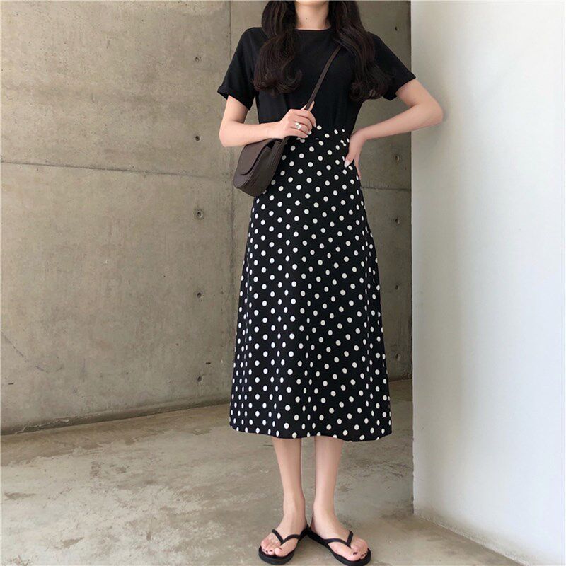 2020款流行女装大码胖妹妹夏装显瘦遮肚波点大摆高腰a字版半身裙