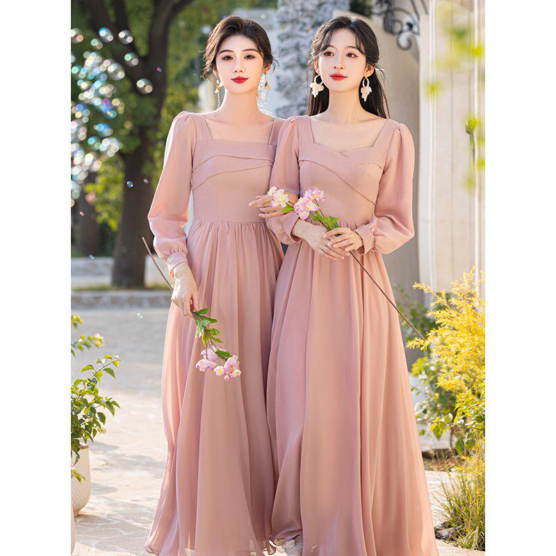 粉色伴娘服秋冬款2024新款姐妹团晚礼服裙女冬季长袖高级小众简约