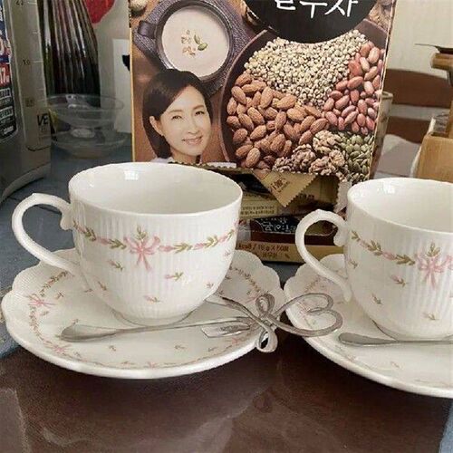 French Classic Coffee Cups Embossed Ceramic Tea Cup Saucer