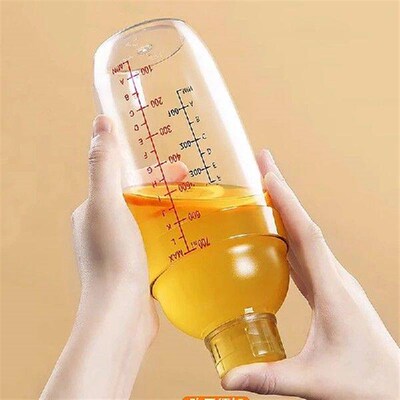 350ml/530ml/700ml/1000ml Plastic Cocktail Shaker Hand