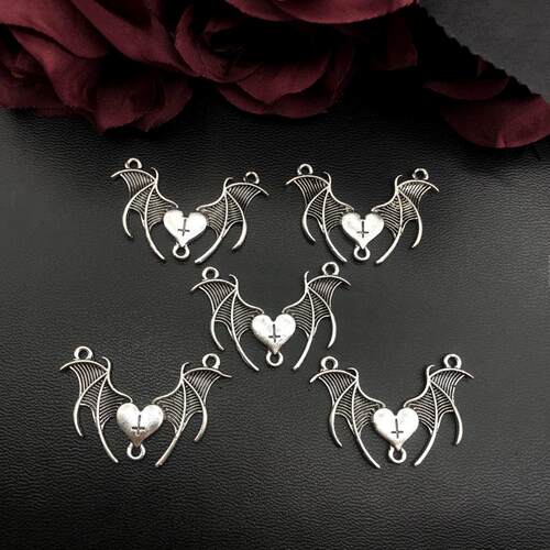5pcs 28x40mm Charms Vintage Blood Rose Heart Butterfly Bat S