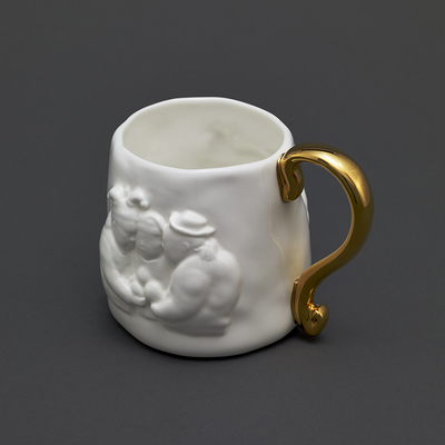 稀奇艺术桃园三结义浮雕骨瓷杯个性水杯子礼品描金把手骨瓷杯