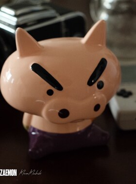 新酱的伙伴救人的英雄不理不理左卫门小猪公仔存钱罐怀旧稀有摆件