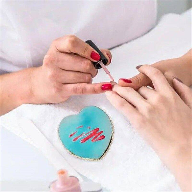 Nail Pallet for Nail Art Small Heart Shape Color Mixing - 实物图