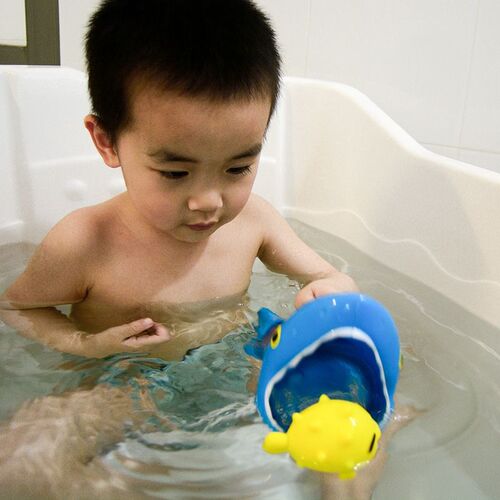 Baby bath toys swimming floating animals stereoshark fishing