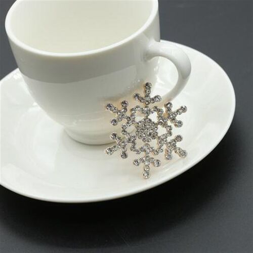 Brooch simple and generous rhinestone snowflake brooch full