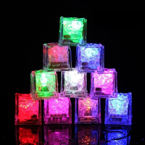 2pcs Luminous LED Ice Cubes Kids Fun Water Toy Glowing Party