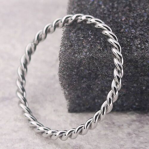 Ramos 2MM Knuckle Rope Twist Ring Stainless Steel Wedding Ba