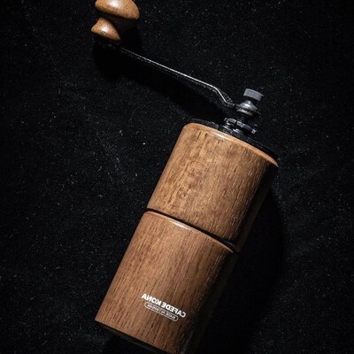 Hand-operated coffee Bean Grinder 手动磨咖啡豆铸铁粗细可调