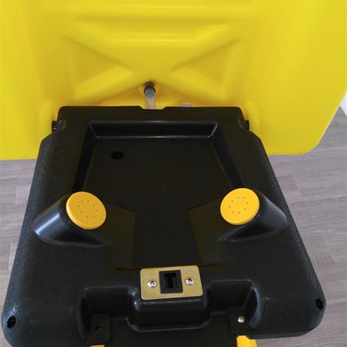 鹰兽洗眼器便携式53L应急实验室塑料装置移动壁挂式洗眼器验厂