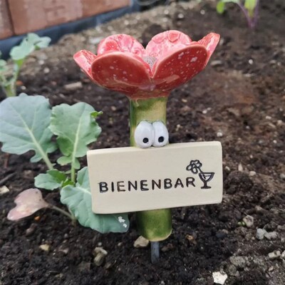 跨境新品 Insect Drinkers 蜜蜂和昆虫的迷人饮水机 树脂摆件