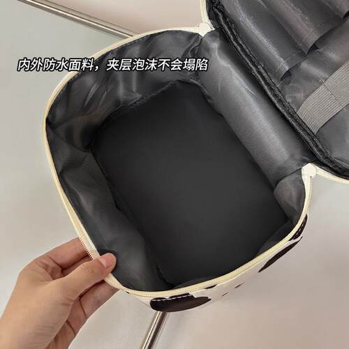 Portable Makeup Bag Travel Necessity Beauty Case Wash Pouch