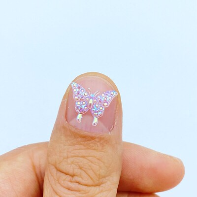 100Pcs New Cute Mini Shiny Little Butterfly Resin Figurine C