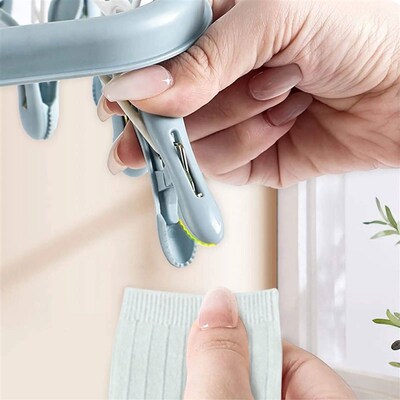 Foldable Drip Hanger with 32 Clips