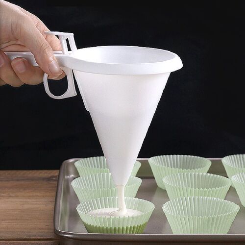 1pcs Adjustable Cake Icing Funnel Reusable Chocolate Candy