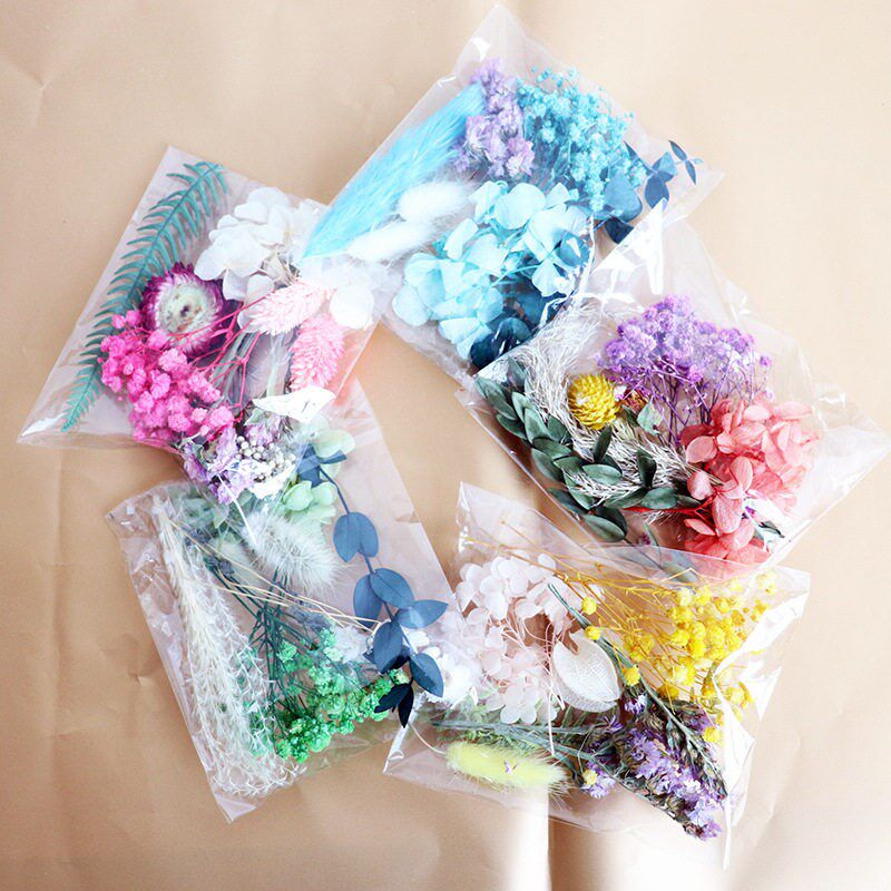 Embossed A5 Bag Of Dried Flowers, Eternal Flower Embossed Ma图片