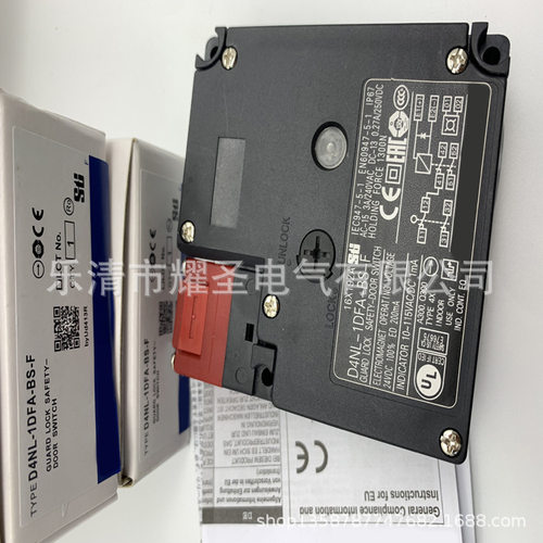 实物全新 D4GL-4HFA/4AFG/4BFG/4GFA-A4 安全门开关质保一年
