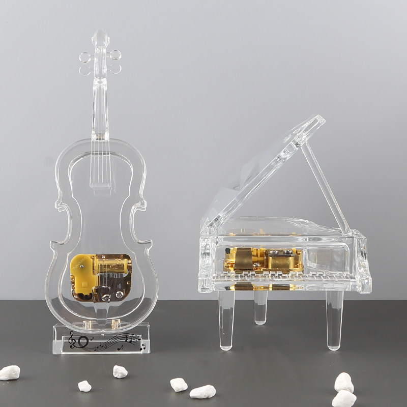 水晶透明三角钢琴音乐盒天空之城亚克力小提琴八音盒生日音乐礼品
