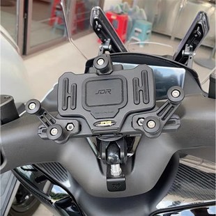 适用春风 XO狒狒赛车手改装减震款防盗手机支架 骑行导航支架配件