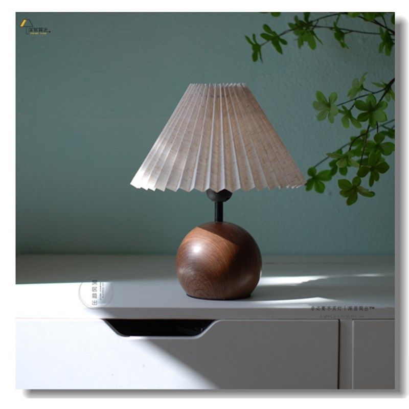 触摸开关台灯温馨浪漫书房桌面装饰百褶复古卧室床头灯夜灯氛围灯