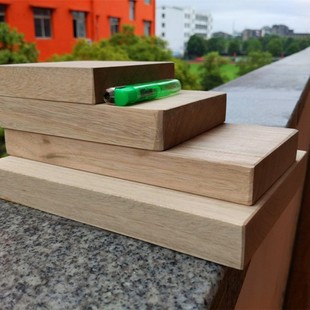 定制香樟木天然实木木板木块大小木条木方木料木头雕刻料厚3厘米