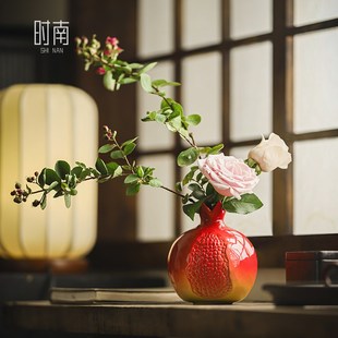 陶瓷石榴花瓶摆件客厅插花高级感中式家居饰品红色石榴仿真花器