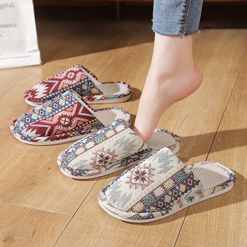2025 Womens Slippers Couple Anti-skid Factory Direct Sales