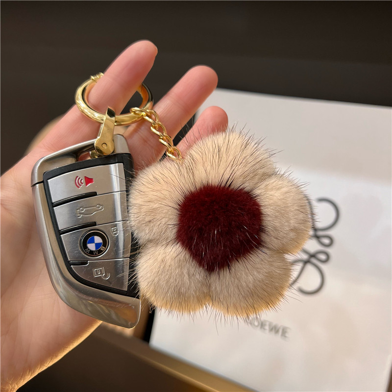 韩国个性创意简约水貂花汽车钥匙扣挂件网红可爱毛绒球书包包挂饰