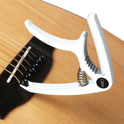 1 Guitar Capo and 6 Alice Guitar Picks for Acoustic Electric