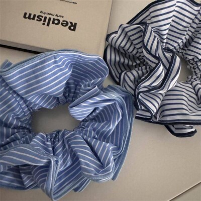 Four layer blue checkered large intestine headband fashiona