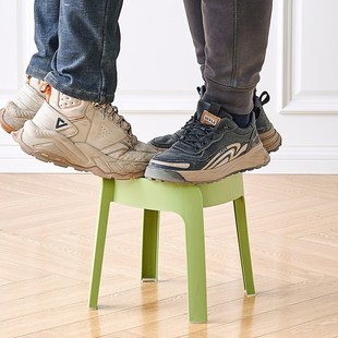 塑料小儿童小板凳可叠放圆凳小餐桌可浴室用久坐着舒服小