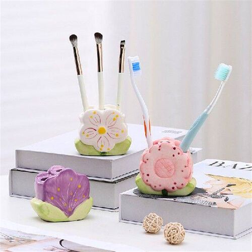 Cute Flower Cosmetic Brush Storage Box Pen Conner Vase