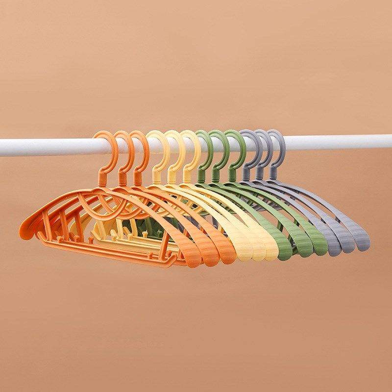 无痕衣架防肩角不起包不鼓包塑料宽衣架家用挂衣加粗加大衣柜专用,收纳整理,多夹子晾衣架,淘宝优惠券,粉丝福利购,淘宝优惠卷