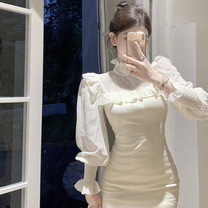 白色荷叶边长袖连衣裙女秋季新款高级感内搭打底短裙气质包臀裙子