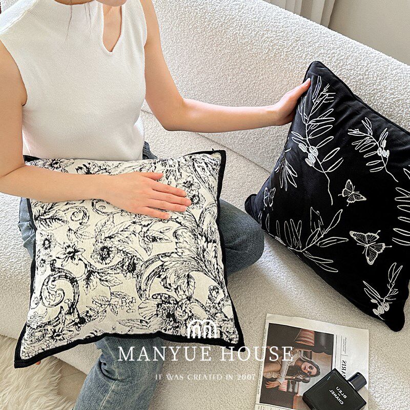 蔓越家 中古风客厅沙发抱枕靠垫丝绒靠枕卧室床头靠背腰靠枕方枕