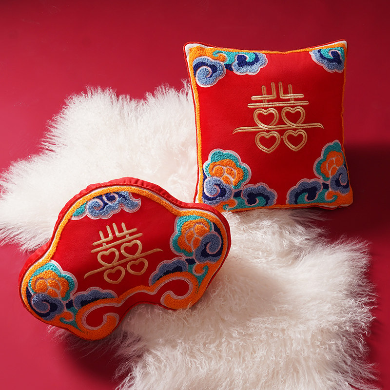 喜结良缘抱枕红色喜字靠枕中式婚房靠垫结婚沙发床上高级喜庆靠垫