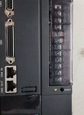 汇川伺服驱动器 IS620NS7R6I 如图