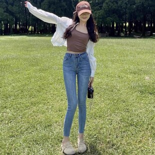 浅蓝色高腰小脚牛仔裤女2024年春秋加绒新款弹力显瘦九分铅笔裤子