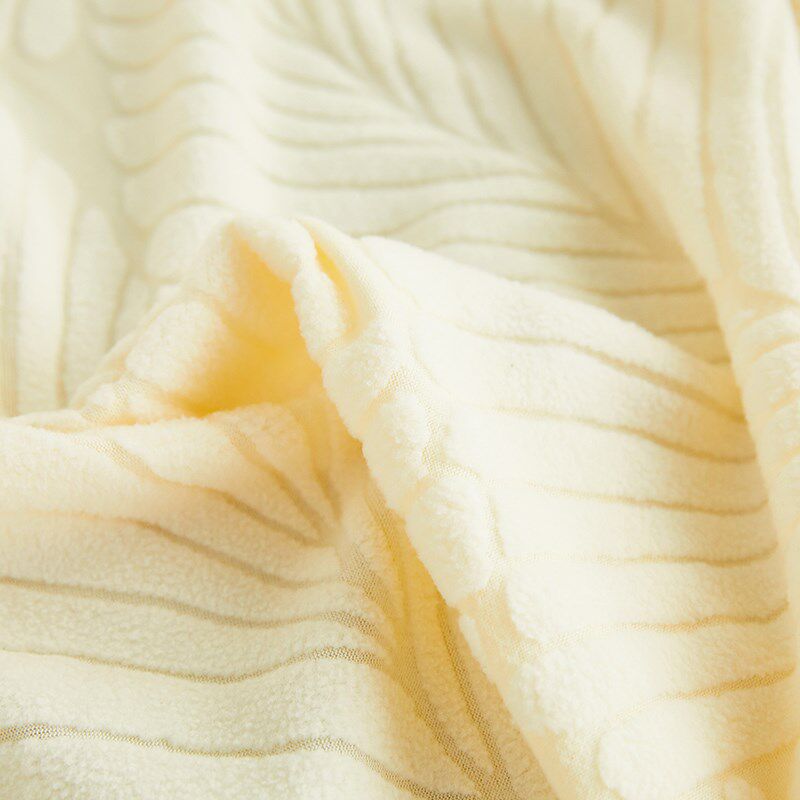 带贵妃位的沙发套全包万能2024新款四季裙边奶油风防猫抓保护套罩