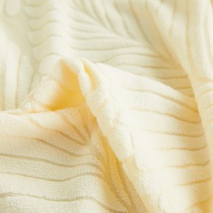 带贵妃位的沙发套全包万能2024新款四季裙边奶油风防猫抓保护套罩