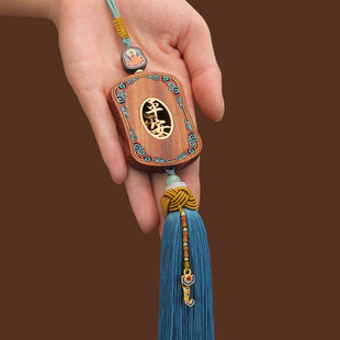 高档 女款 汽车挂件车内吊饰出入平安无事牌手绘车载后视镜装 饰男士