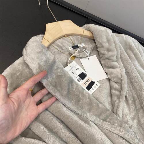 走西班牙!19欧元~秋冬保暖珊瑚绒浴袍居家腰带睡衣外套女