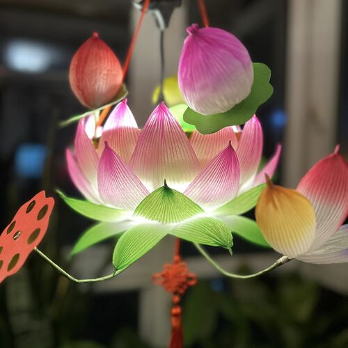 传统荷花灯,内直径18厘米
