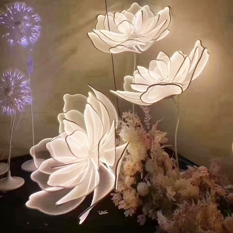 婚庆婚礼花瓣发光结婚路引灯t台铁艺场景布艺背景布置摆件舞台