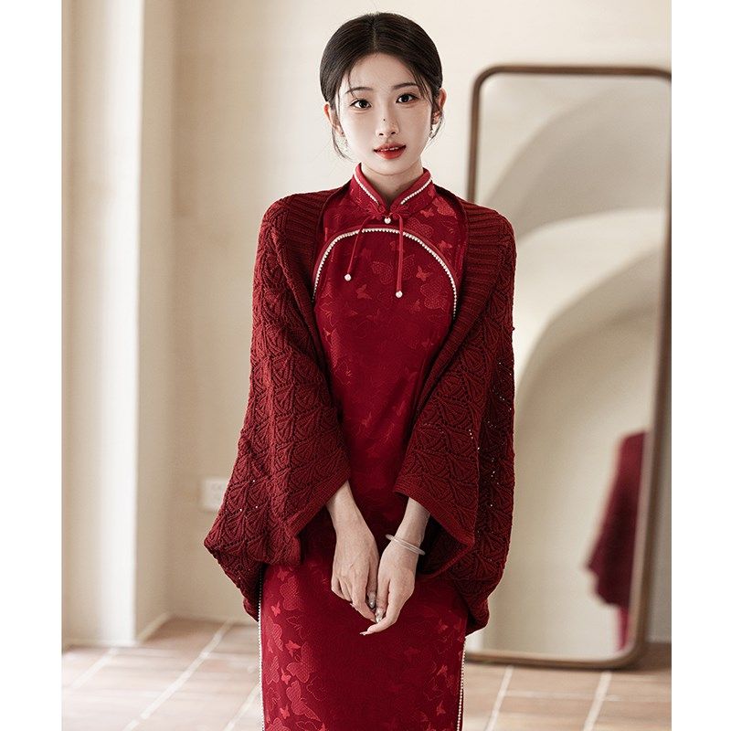 红色旗袍披肩秋冬季改良外搭斗篷红色新娘结婚敬酒服针织披风外套